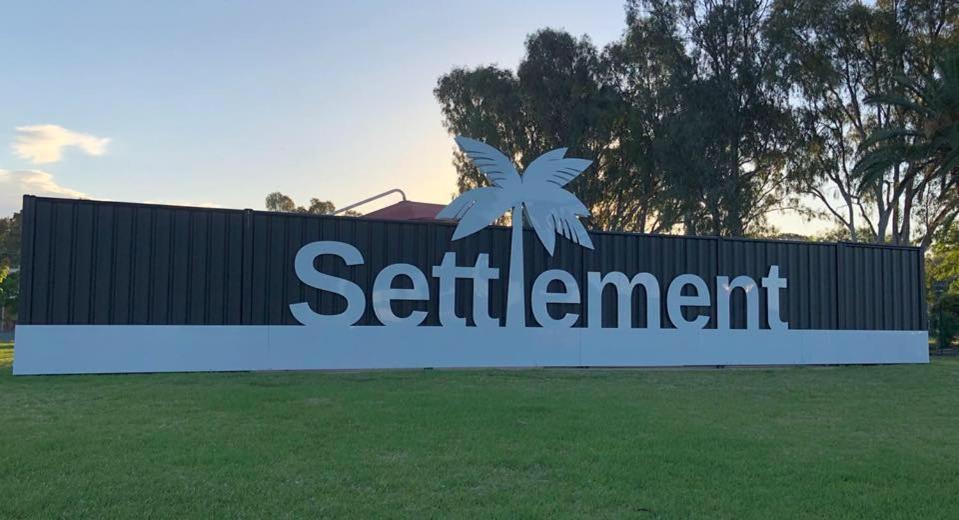 Settlement Motor Inn Deniliquin Exterior photo