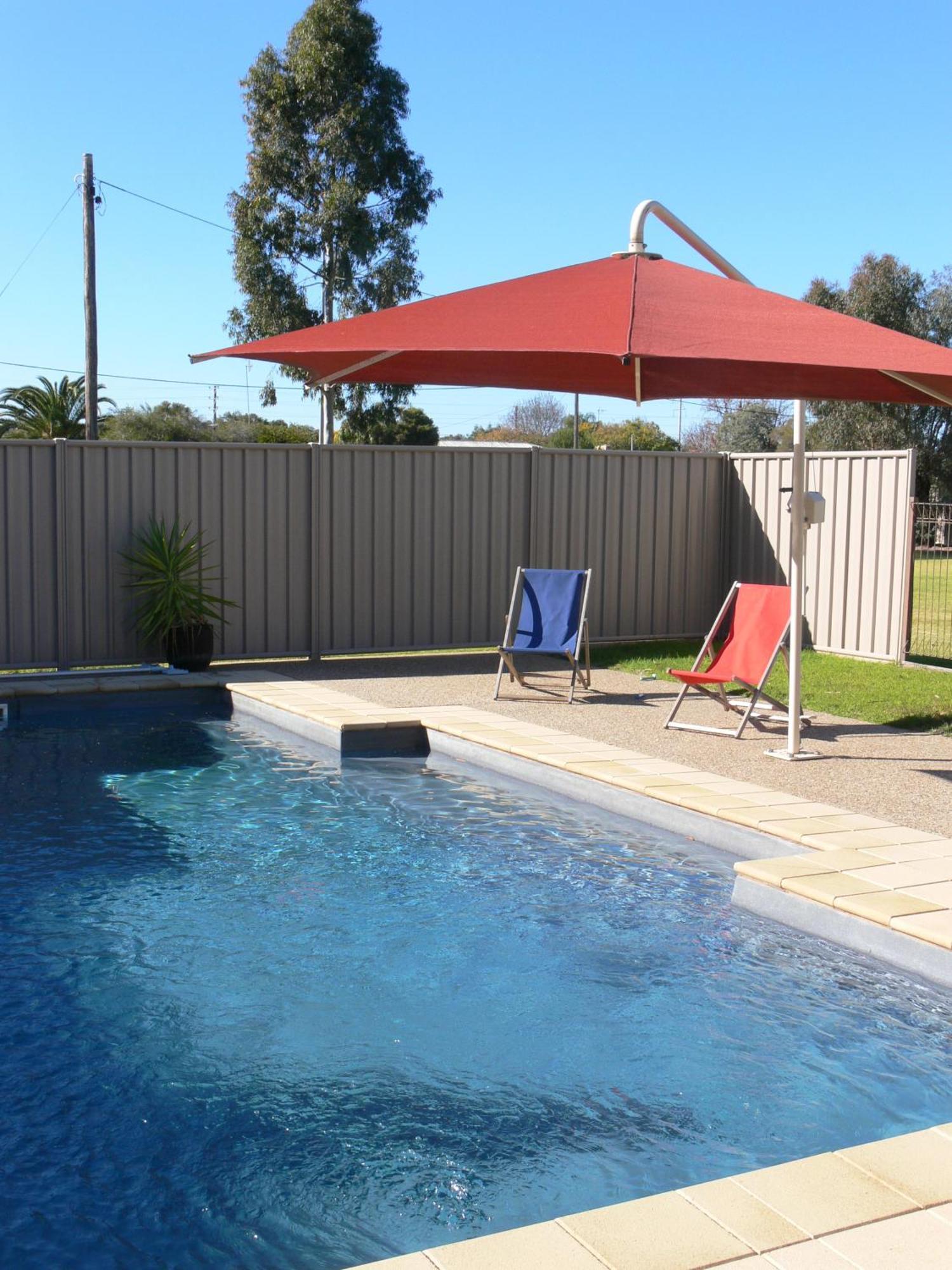 Settlement Motor Inn Deniliquin Exterior photo